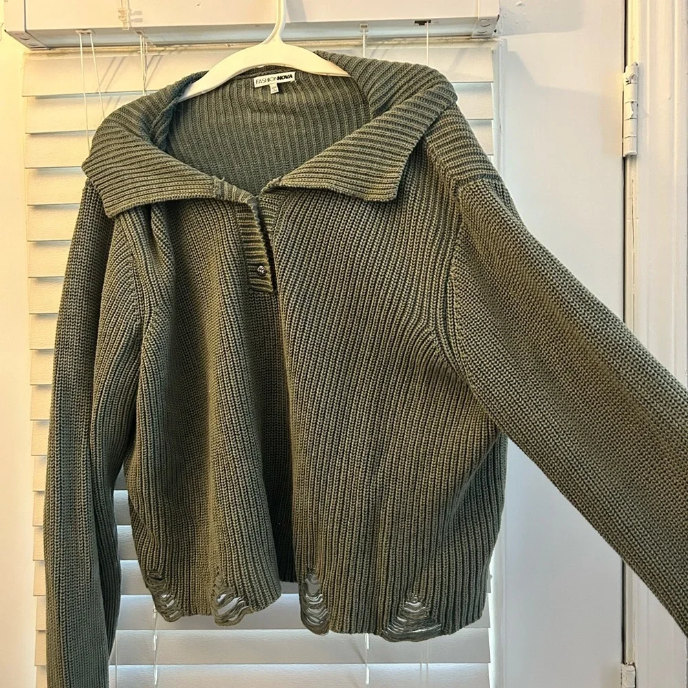 NWOT Fashion Nova Olive Green Knit Sweater Top - Picture 4 of 10